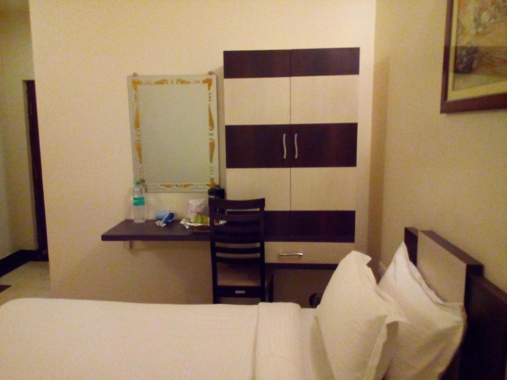 Divine Destination Hotel Varanasi Eksteriør billede
