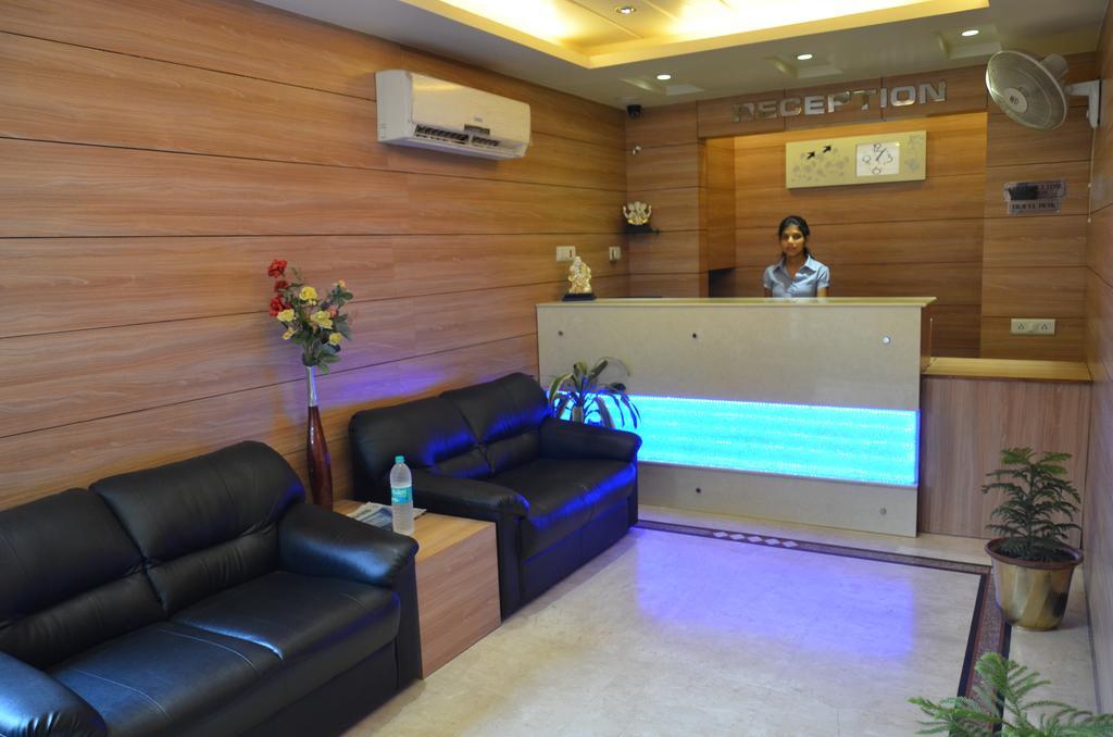Divine Destination Hotel Varanasi Eksteriør billede