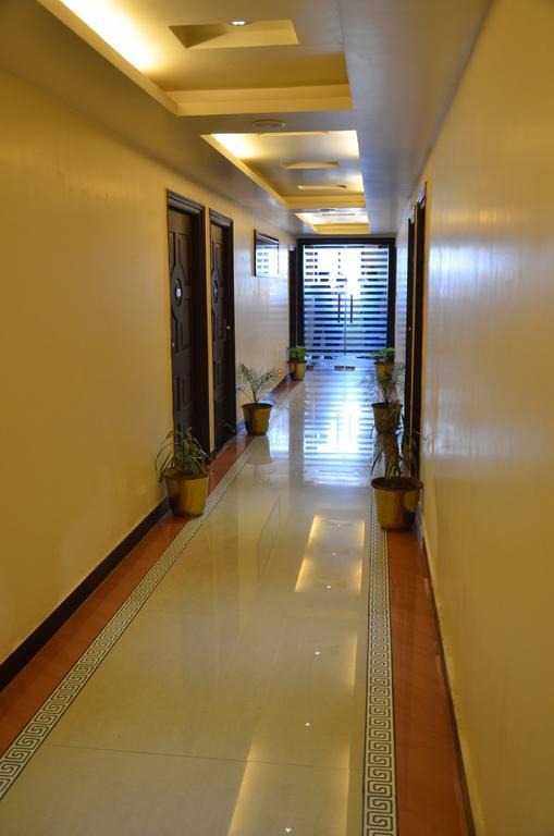 Divine Destination Hotel Varanasi Eksteriør billede