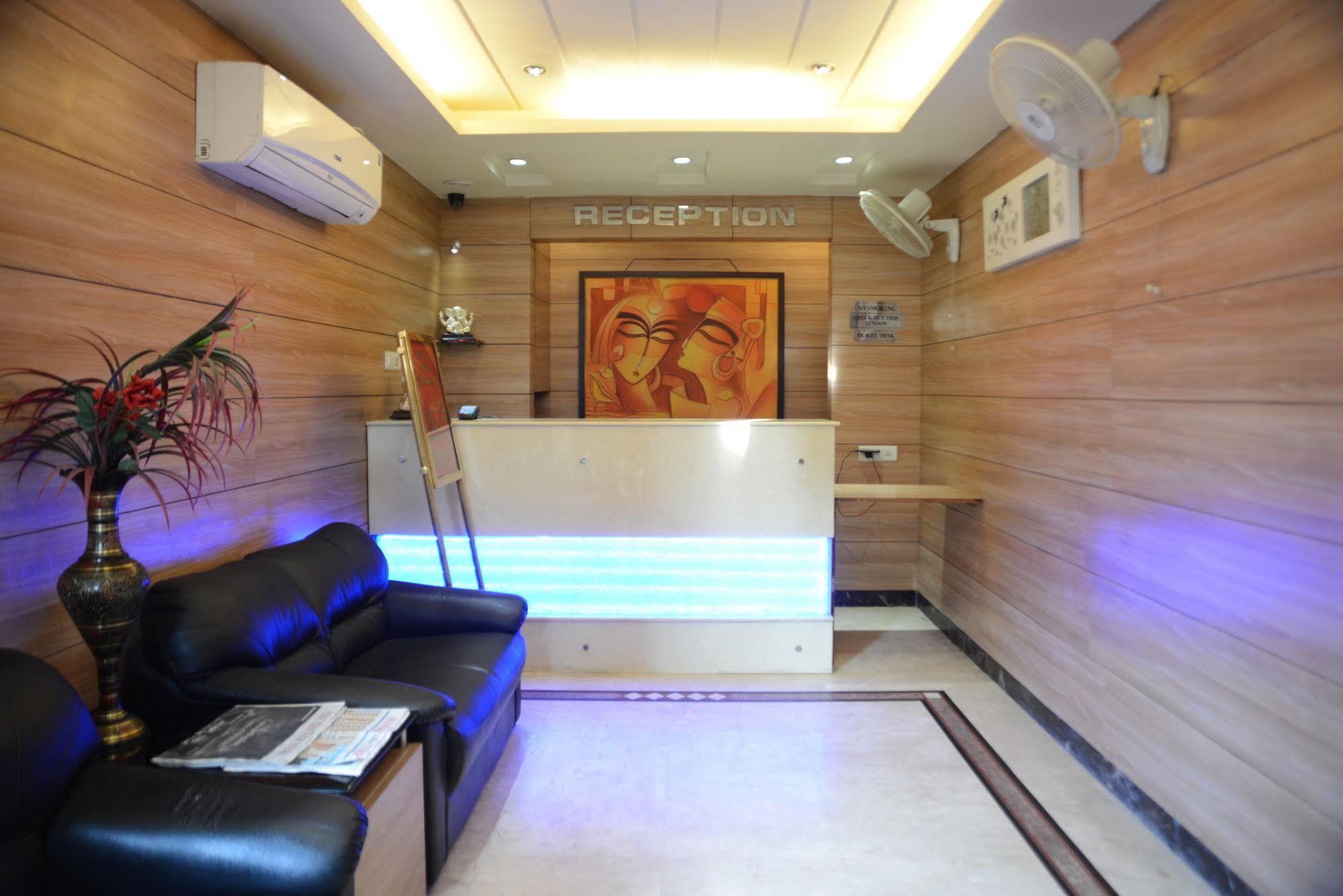 Divine Destination Hotel Varanasi Eksteriør billede